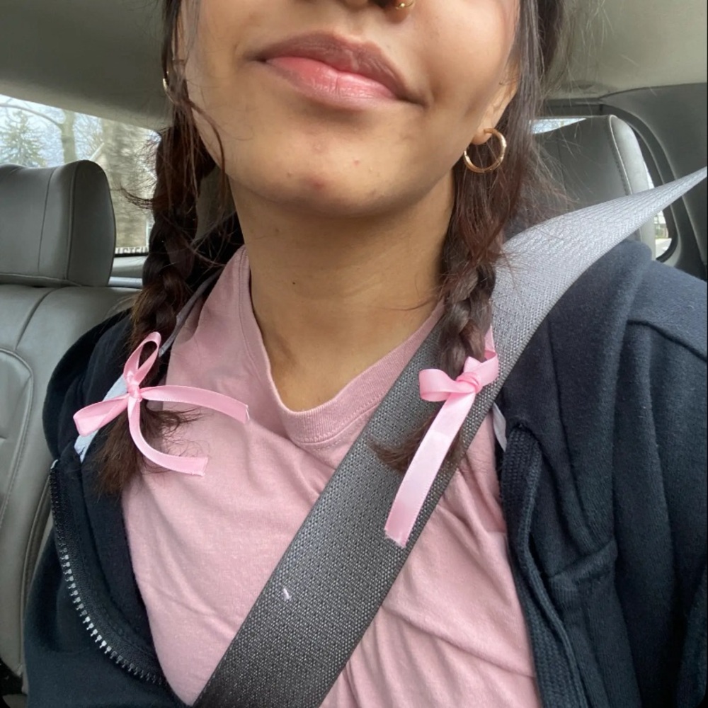 Meet your Posher, Maya